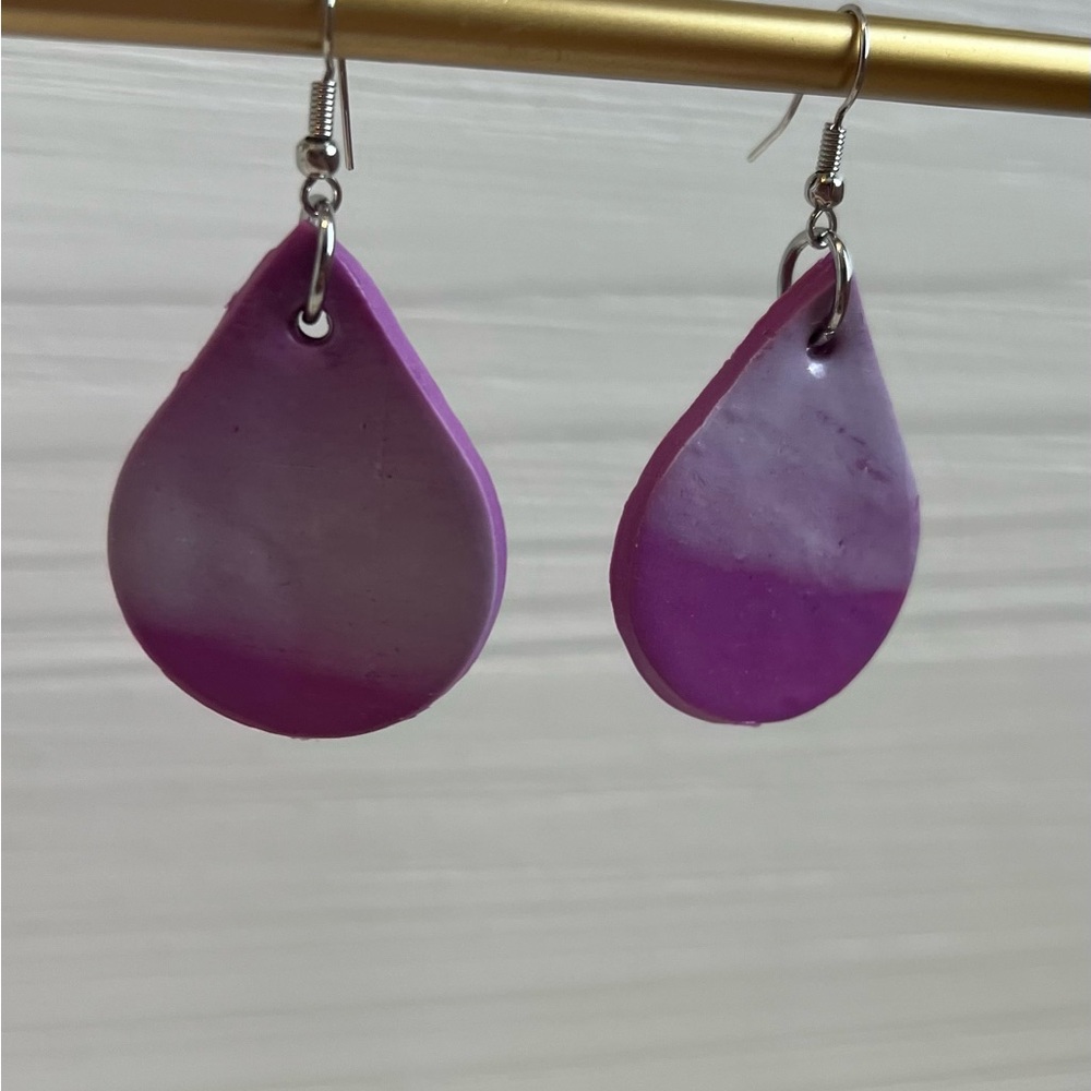 Chic Purple Teardrop Earrings - Picture 9 of 11